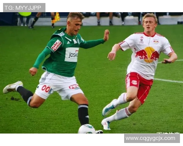 足球明星咬手套庆祝动作引发热议背后的故事与意义解析